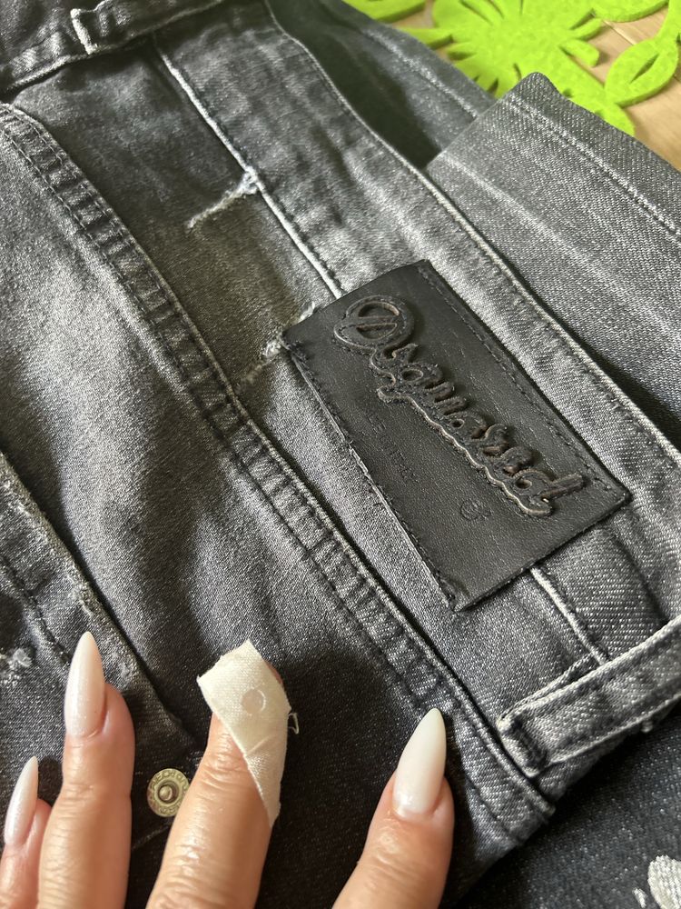 Spodnie meskie firmy Dsquared2