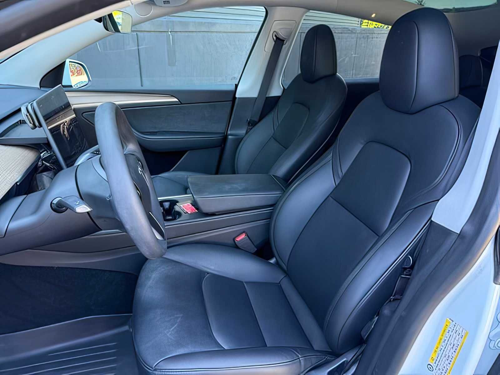 2024 Tesla Model Y Performance