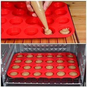 Forma do Muffinek na 24 babeczki czerwona