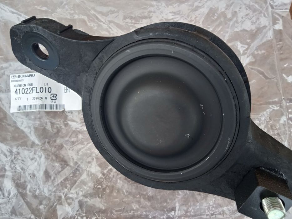 Продам ліву подушку двигуна Subaru Crosstrek, XV 20118-2022