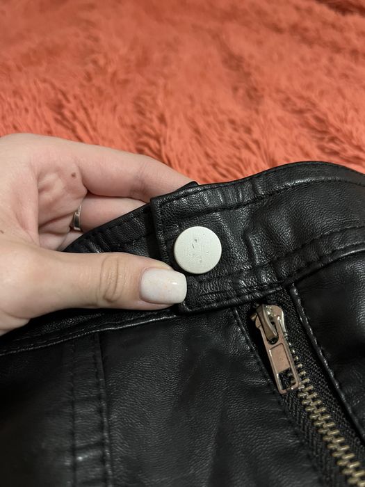 Юбка кожаная