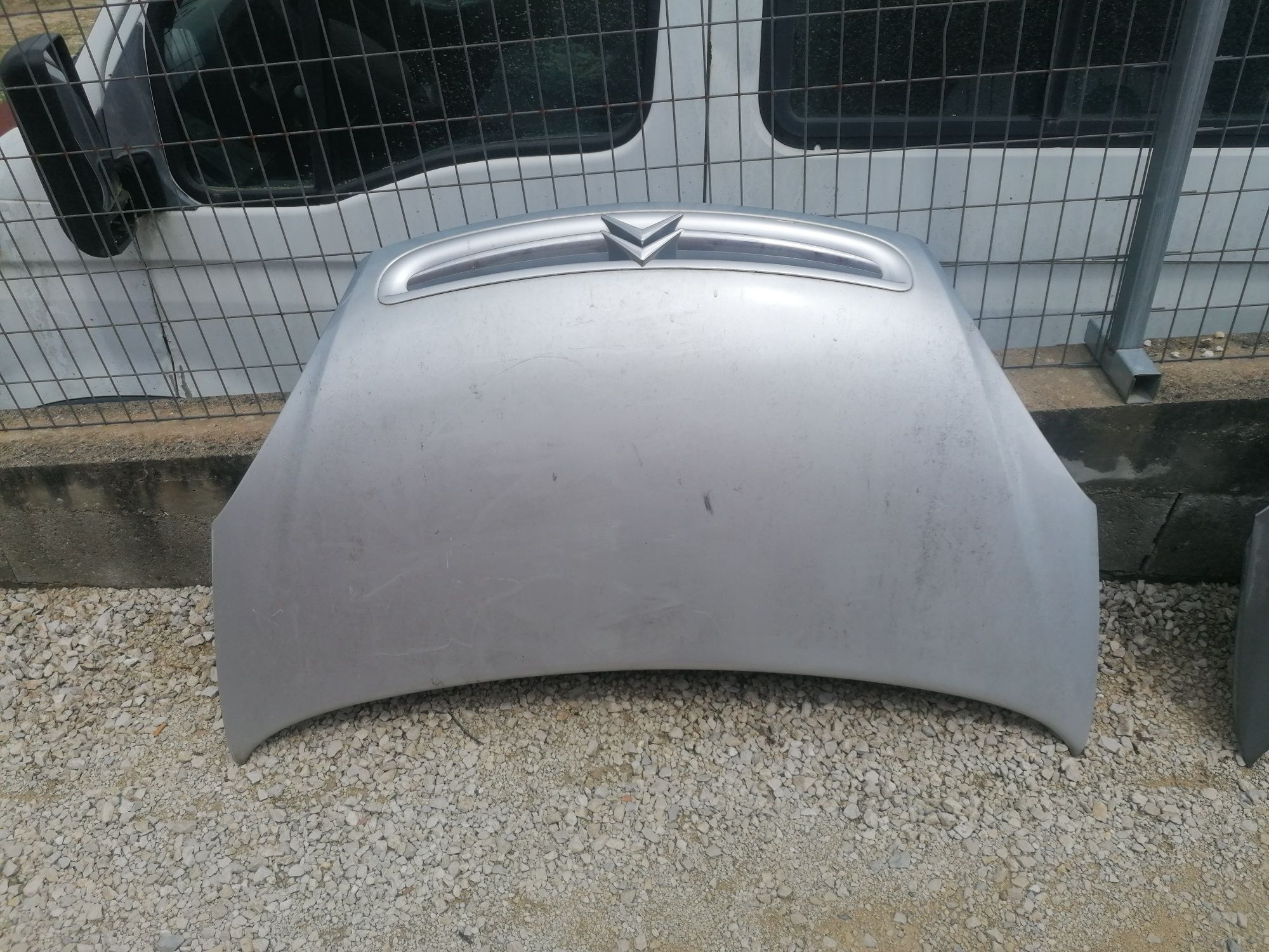 Capô Citroën xsara picasso