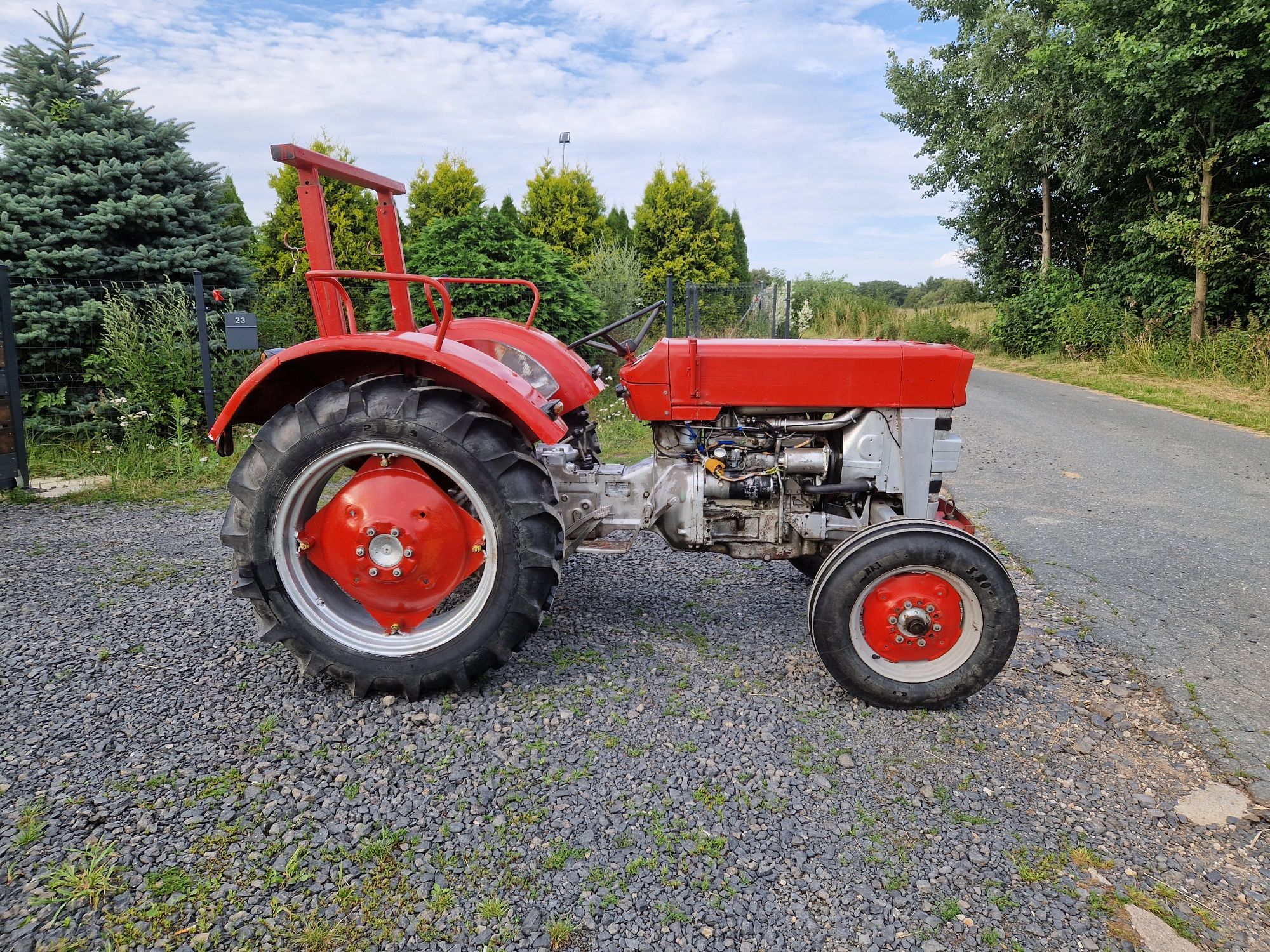 Massey ferguson mf 130