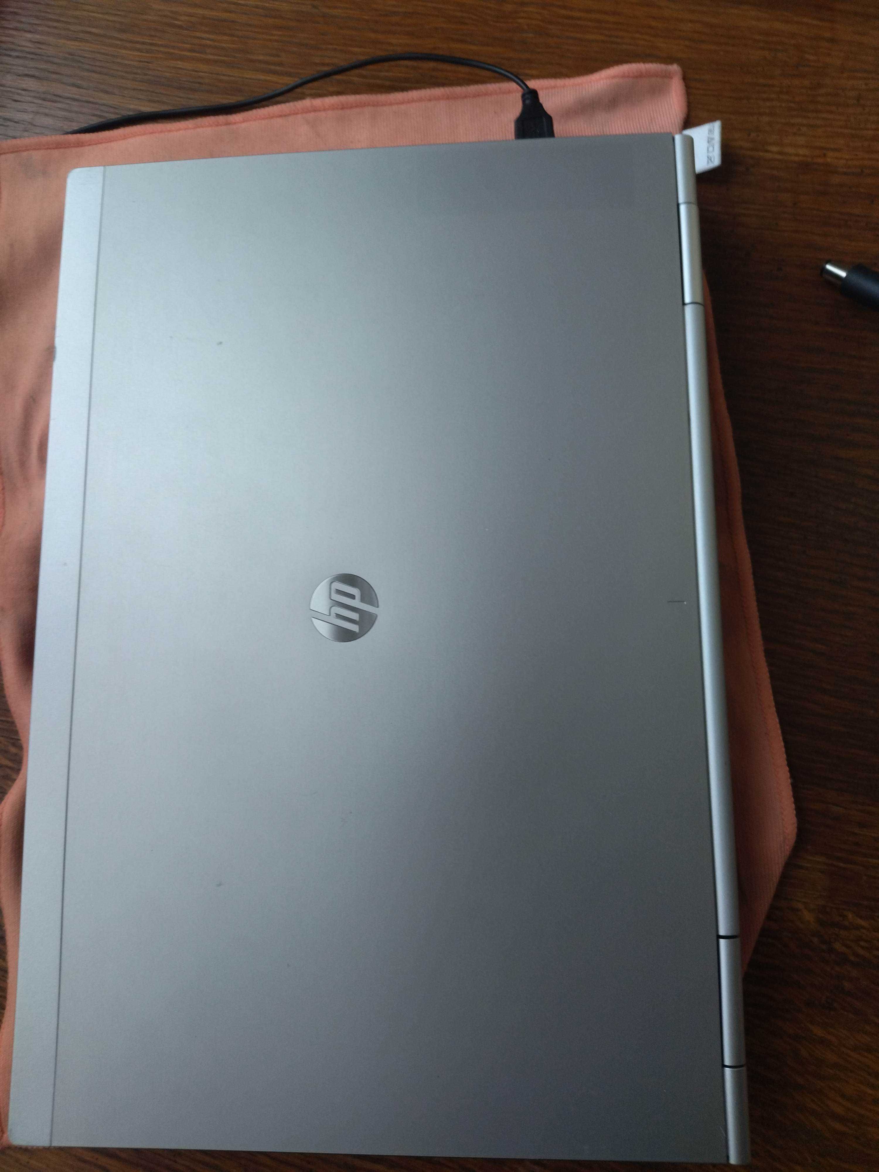 Ноутбук 14.0 HP EliteBook 8460p Core i5 2540M/2.6GHz/4Gb/HDD 320Gb