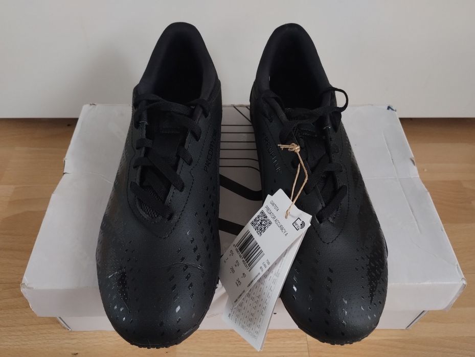 Buty piłkarskie halowe 40 Adidas Predator Accuracy.4 IN halówki