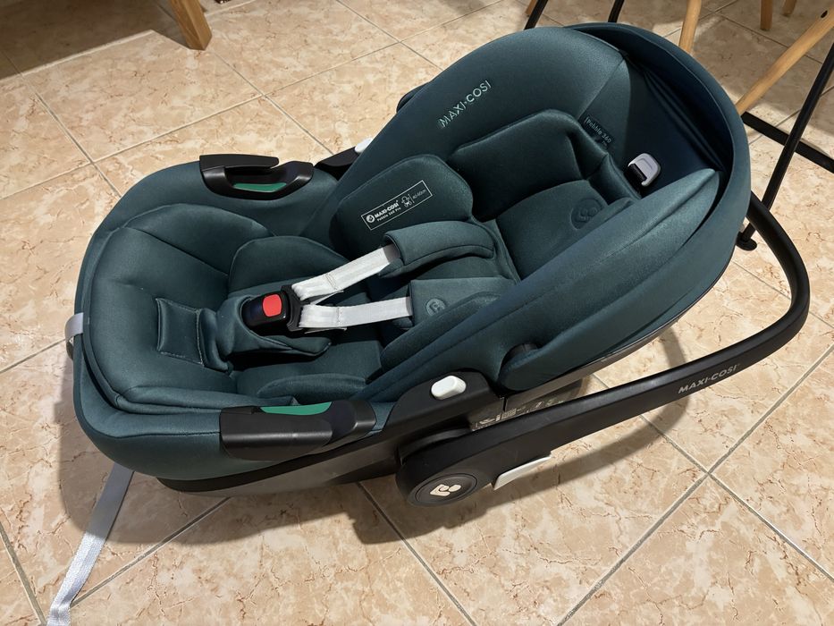 Cadeira/Ovo Maxi Cosi Peeble 360 pro