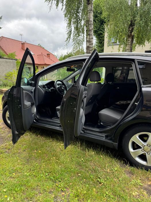Seat altea XL  1.9TDI 10lat w rodzinie.