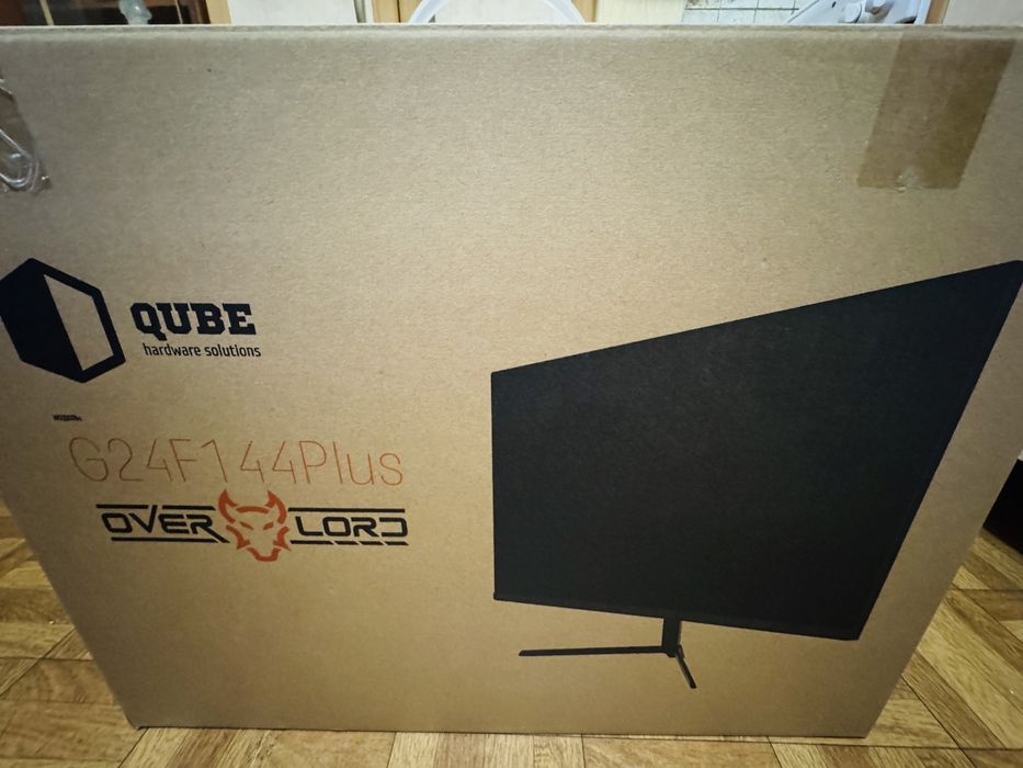 Монітор QUBE Overlord  g24f144plus
