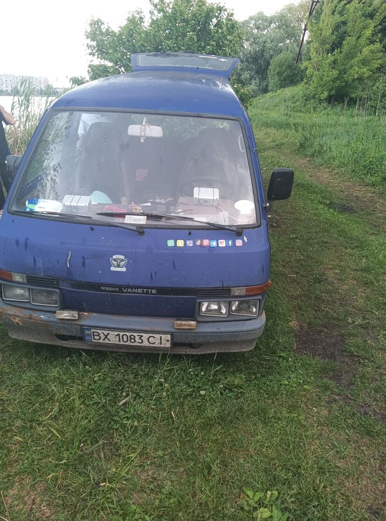 nissan vanette 2.0