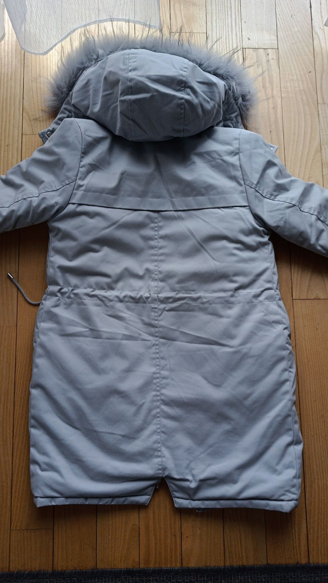 Płaszcz zimowy, długa kurtka Reserved rozmiar 152