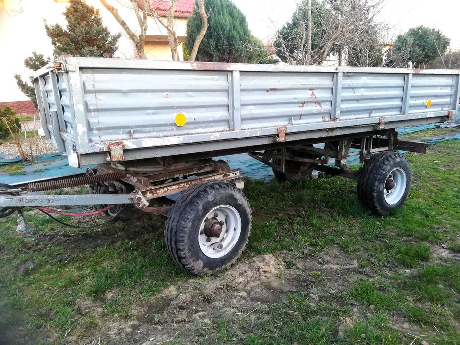 Rozrzutnik dwuosiowy Agromet Czarna Białostocka NOWY, Autosan D732