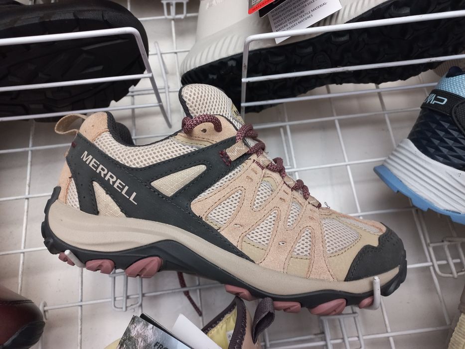 Ботинки  кросівки Merrell