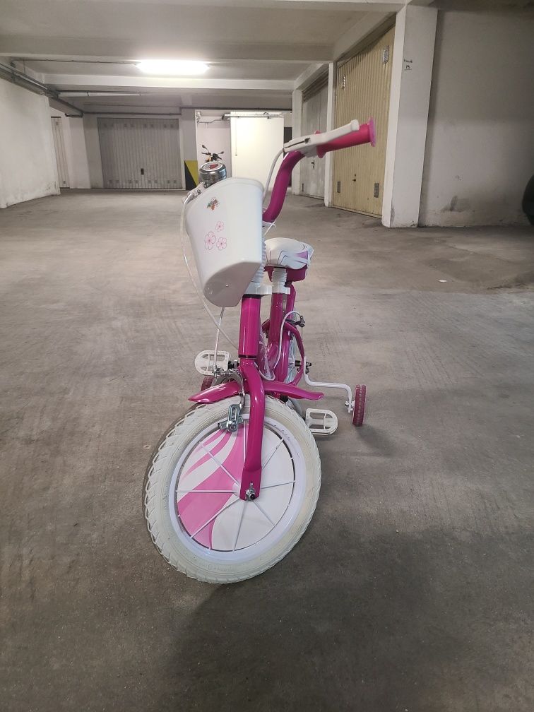 Vendo bicicleta de criança com rodinhas