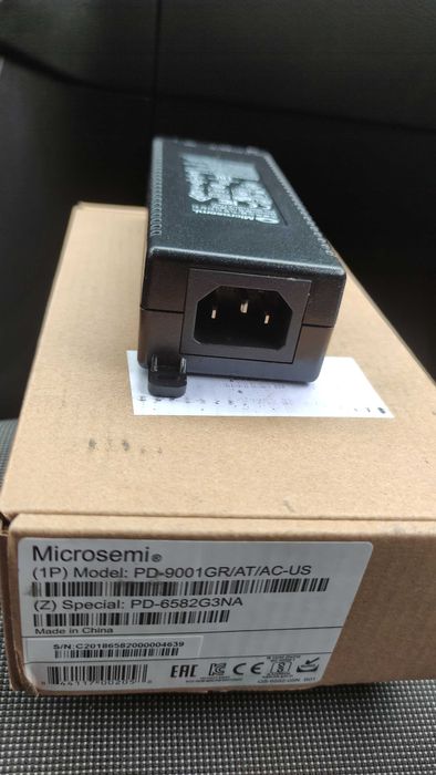 PoE Injector Microsemi63825539460609123