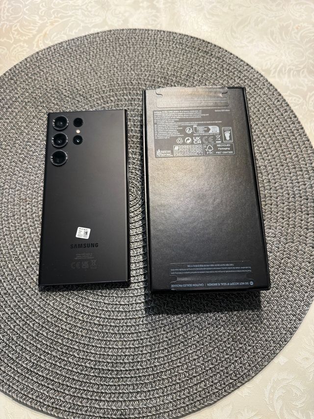 Продам Samsung s23 ultra 12 озу та 2 фізичні SIM повний комплект