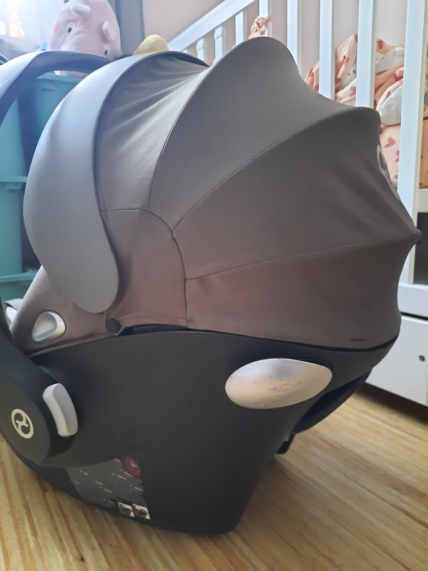 Cybex Aton Q + baza Q-fix / isofix lub na pasy ( W-wa Białołęka)