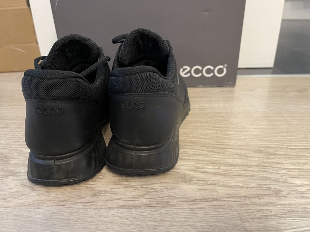 Sneakersy ecco exostride goretex 40