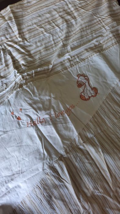 Pościel do łóżeczka z żyrafką uniwersalna