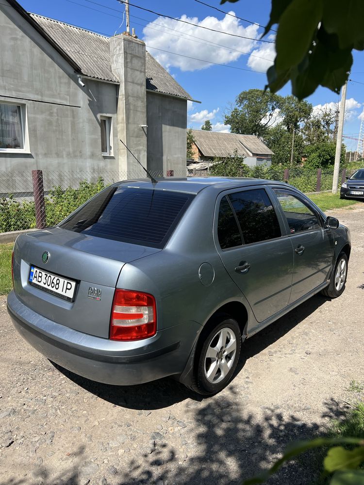 Skoda fabia 2006р