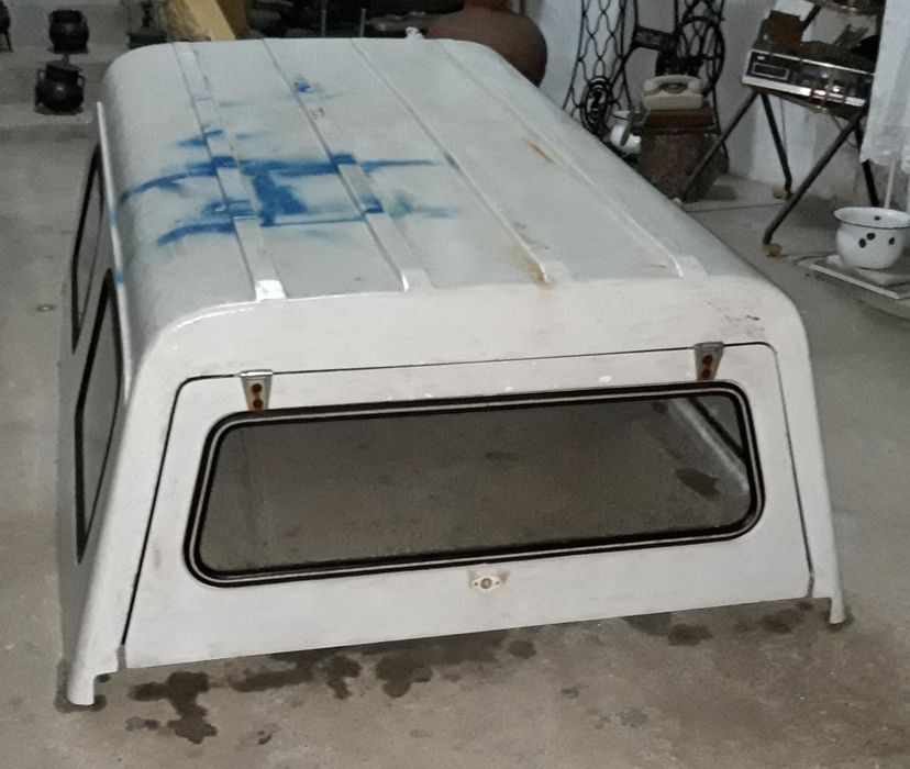 Hardtop ( não sei qual marca pertence )