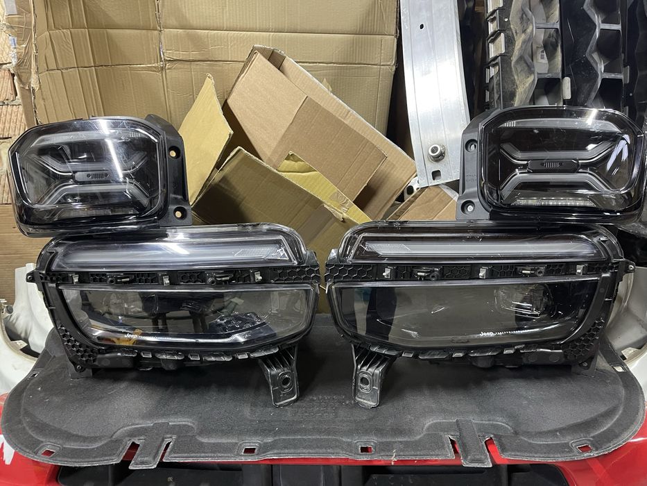 jeep avenger оригінал фари