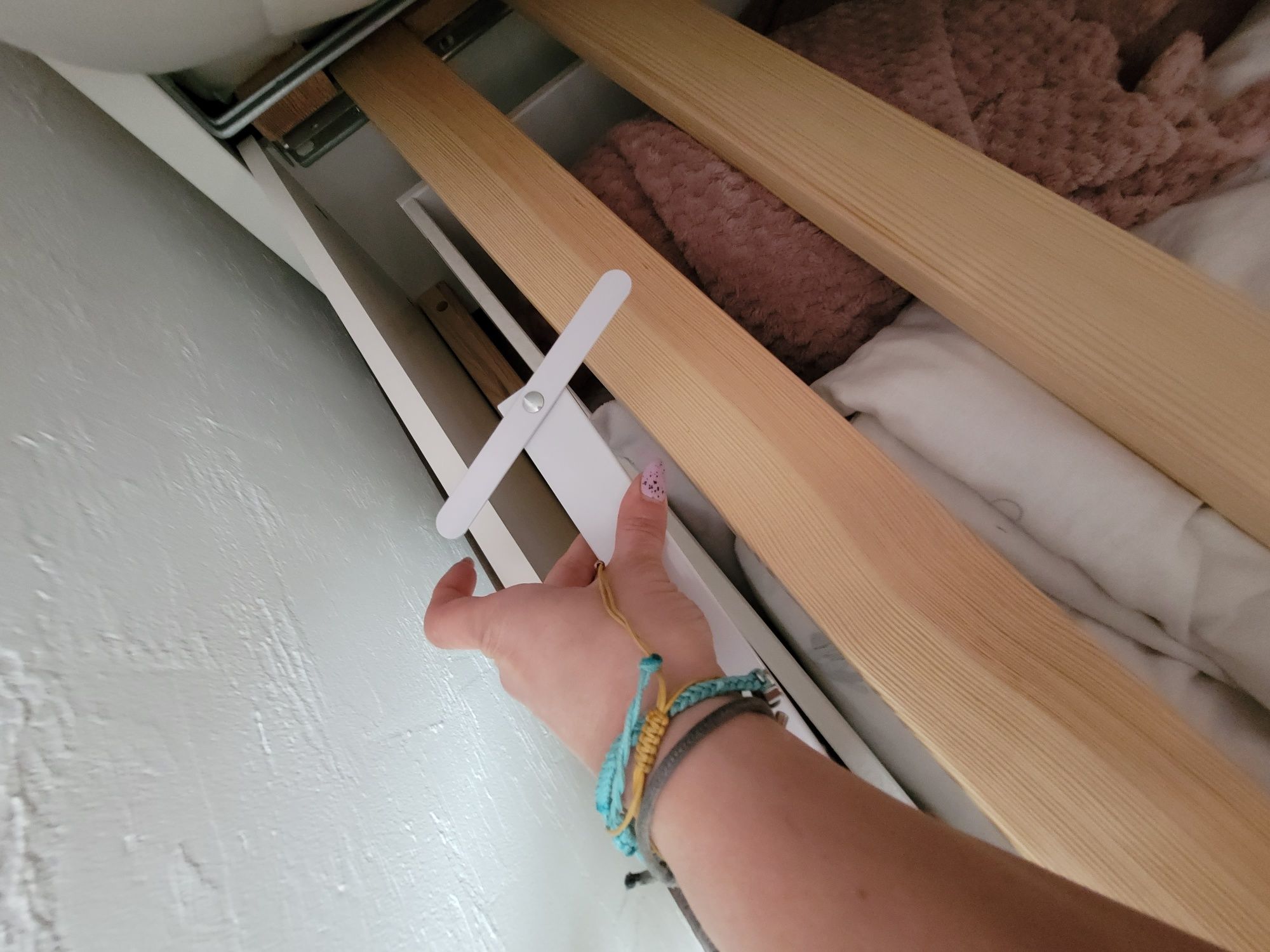 Barierka ochronna bramka na łóżko lionelo 150 cm