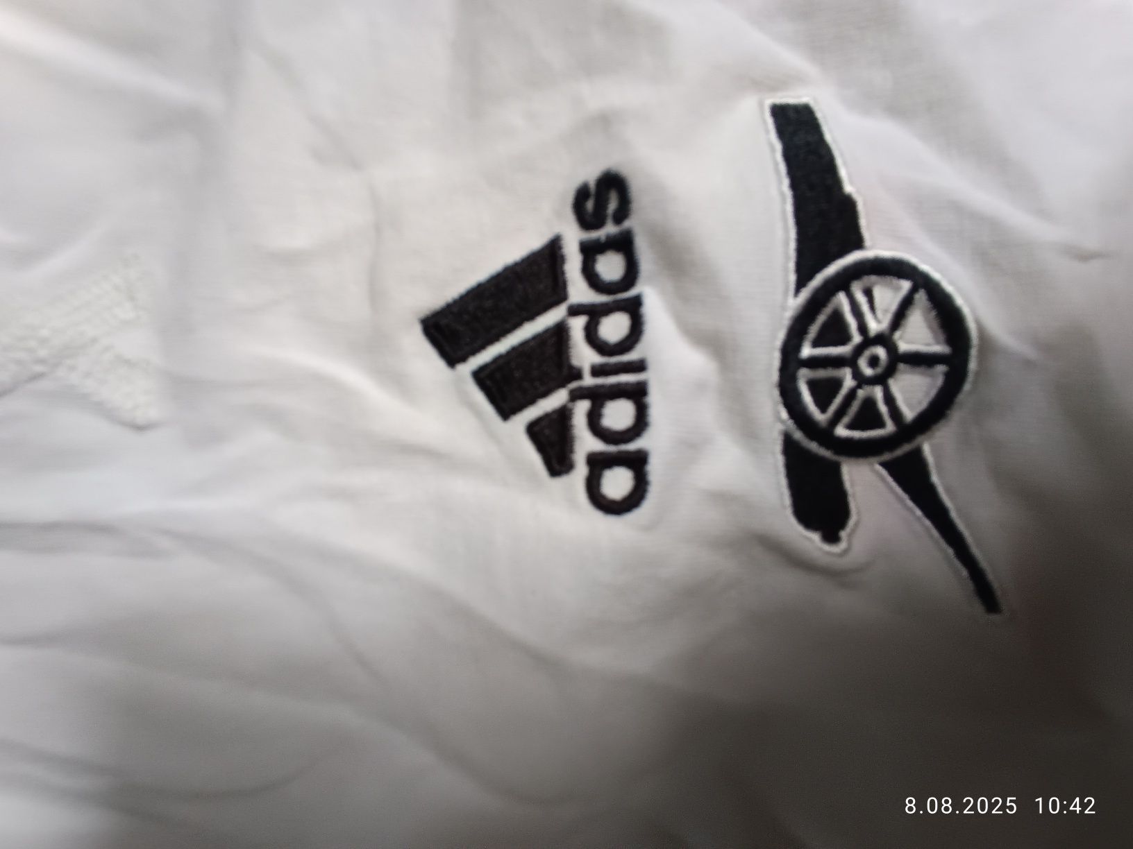 Biala koszulka adidas arsenal