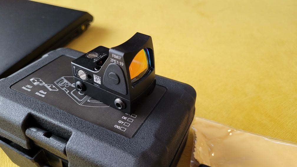 kolimator RMR trijicon luneta asg