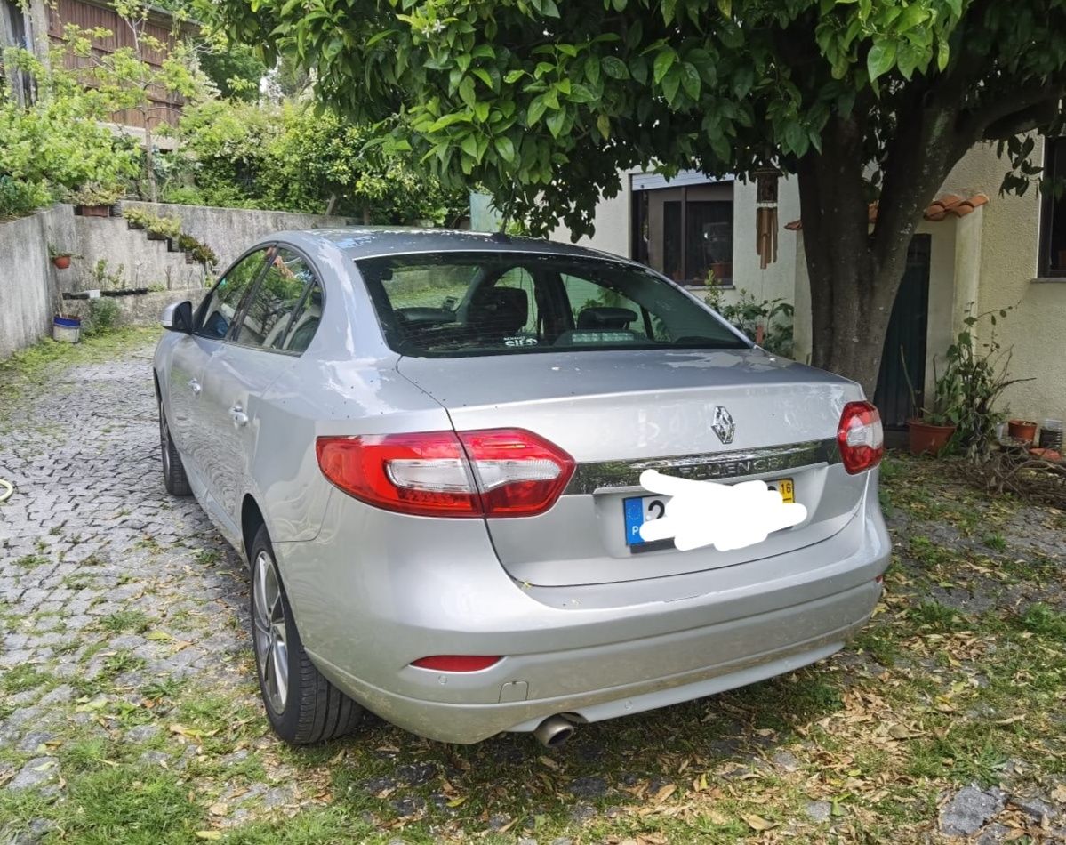 Carro Renault Fluence 2016