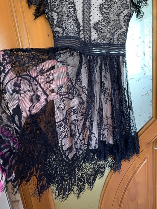 Нарядне плаття з мереживом