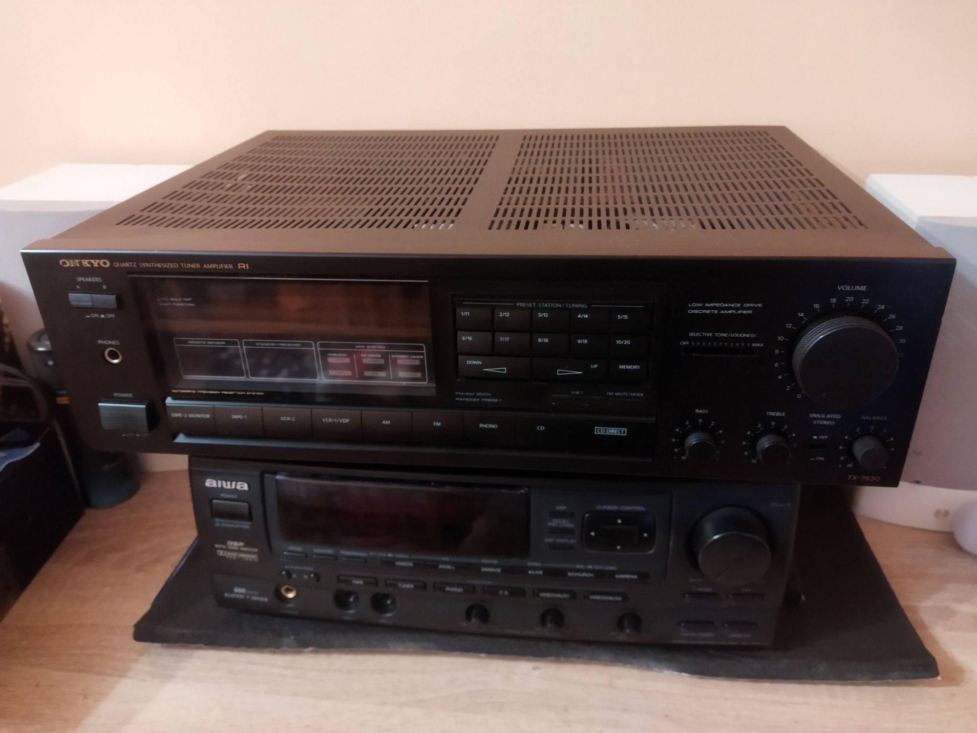 Усилитель Onkyo TX-7630