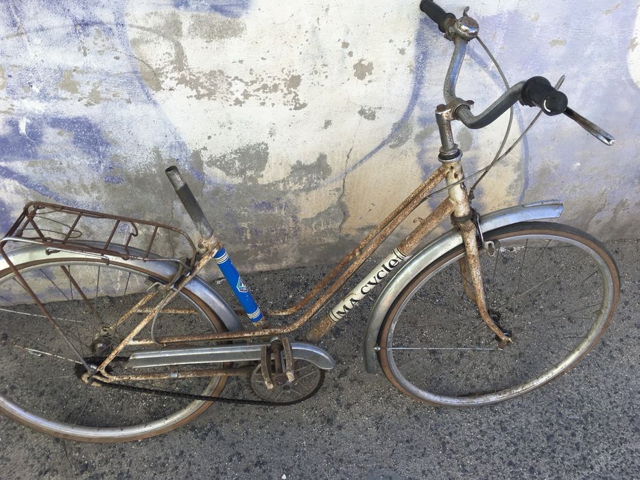 4 bicicletas  antigas