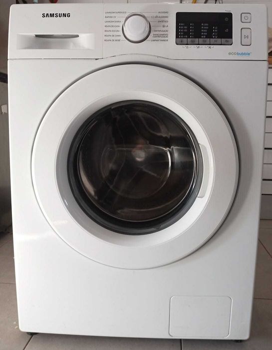 Maquina lavar roupa AVARIADA