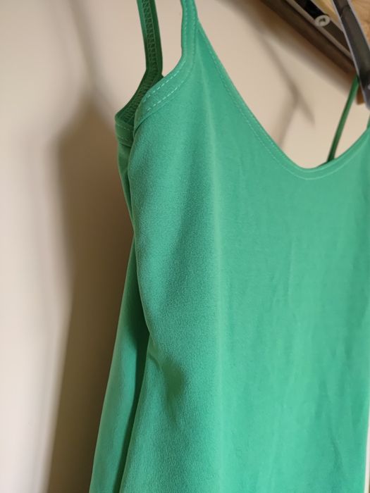 Sukienka Pakuten S zielona na ramiączka