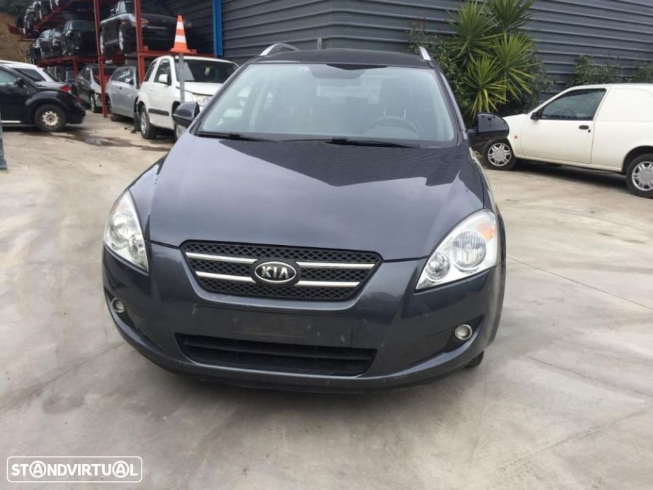 Kia Ceed 2.0d SW de 2008 para peças