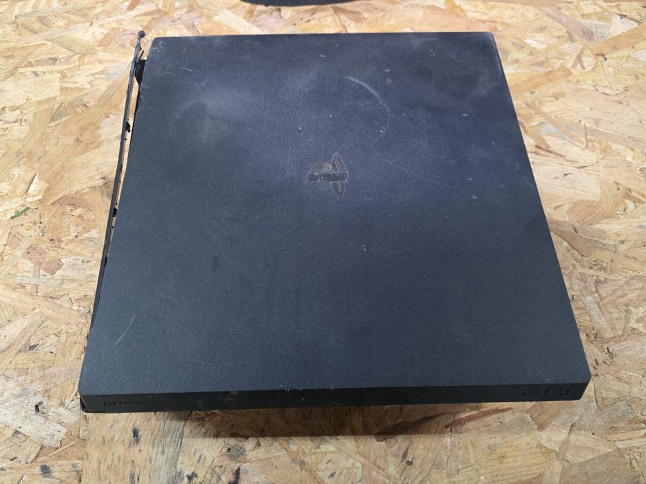 Konsola PlayStation PS4 1TB na części