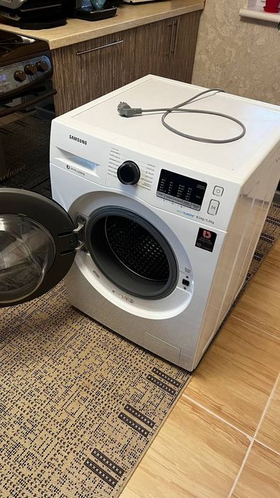 Продам пральну машину