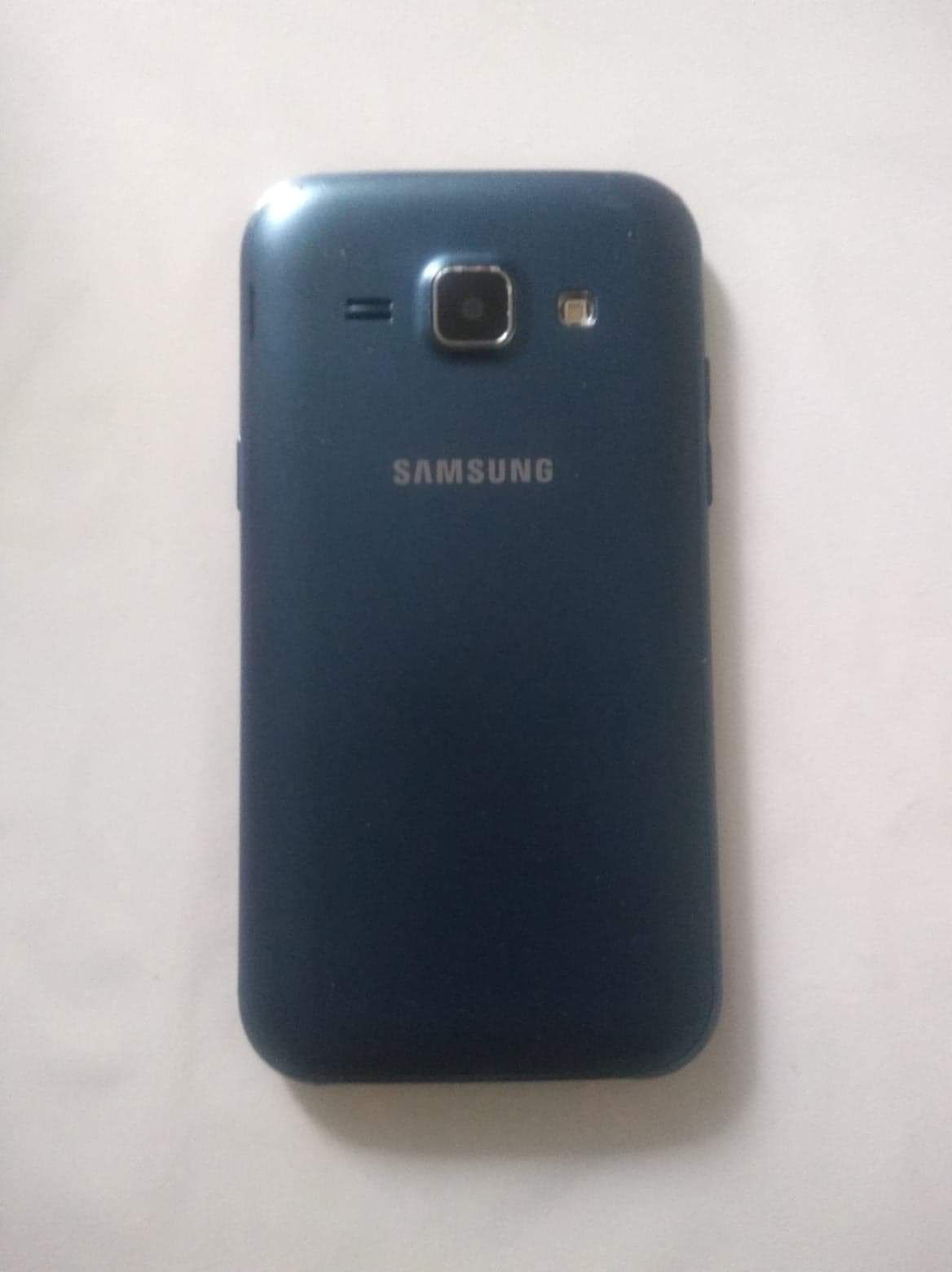 Samsung Galaxy j1 b