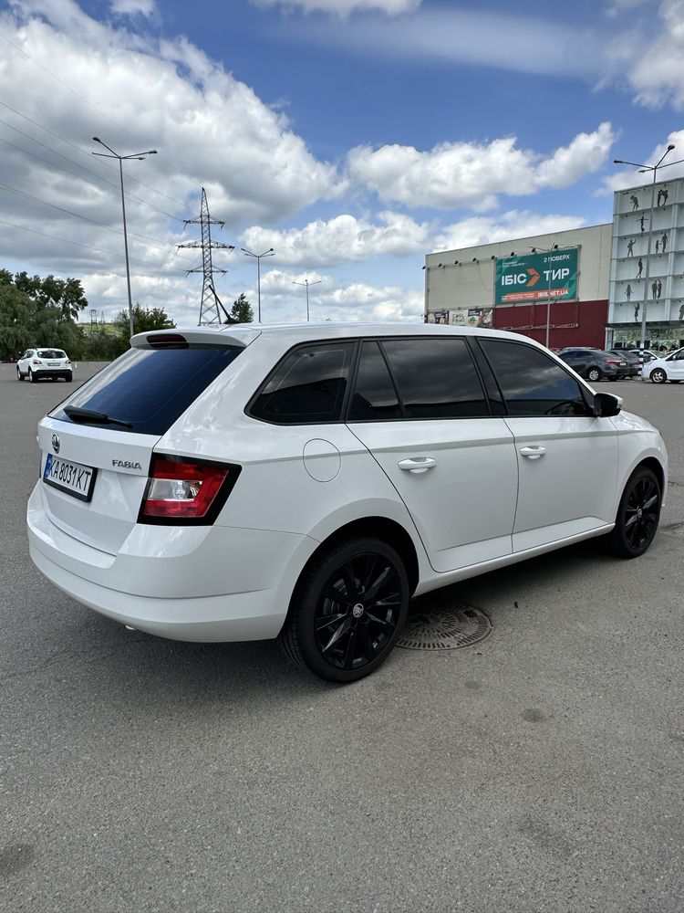 Skoda Fabia універсал 2018