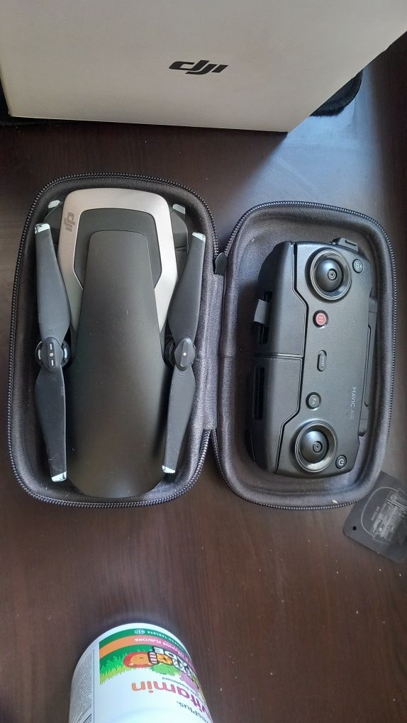 Квадрокоптер dji mavic air (fly more combo)