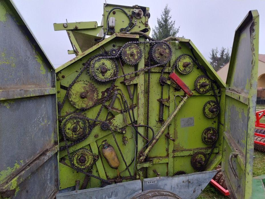 Prasa belujaca Claas 44