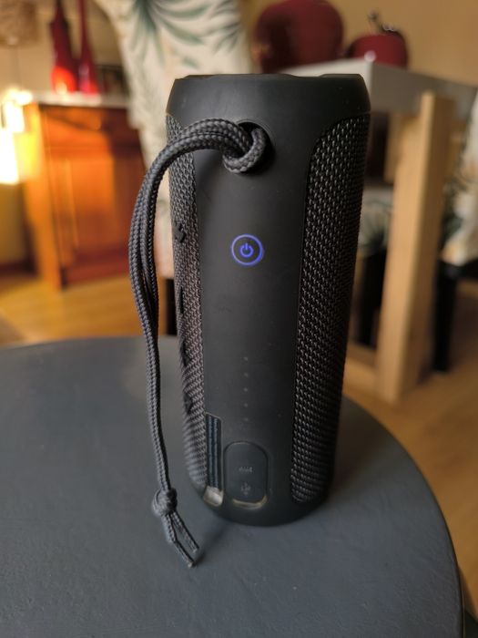 Coluna Bluetooth JBL Flip Essencial