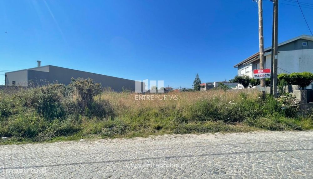Venda de excelente terreno com 750m², Carreço, Viana do Castelo