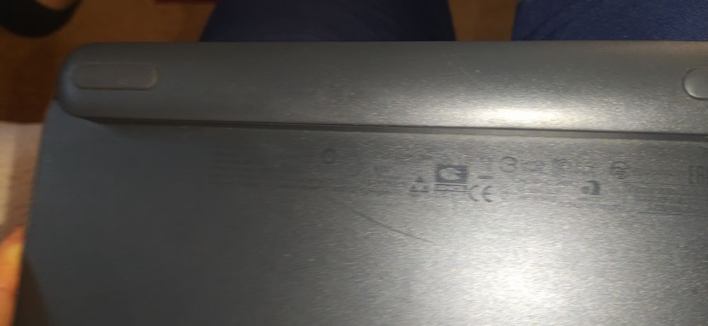 Клавіатура logitech YR0073