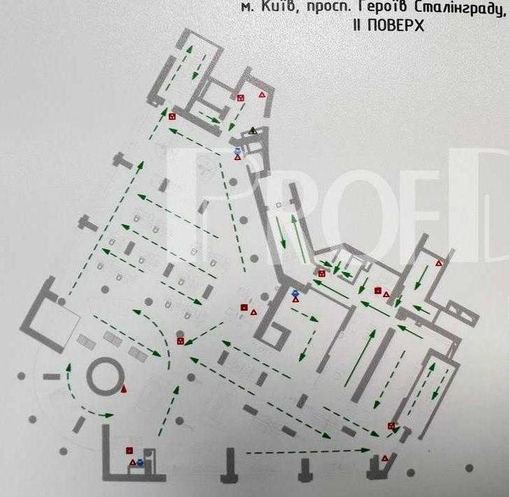 Фасадне торгове приміщення пр Володимира Івасюка Оболонь (1700 м2)