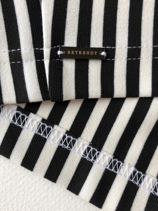 Сукня жіноча нова Плаття Платье женское новое миди силуэтное