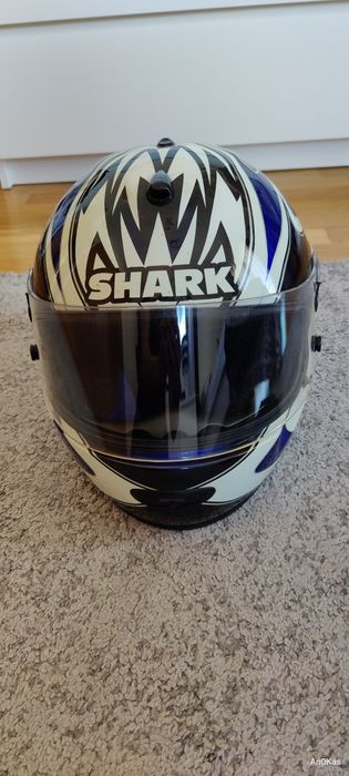 Capacete senhora Shark