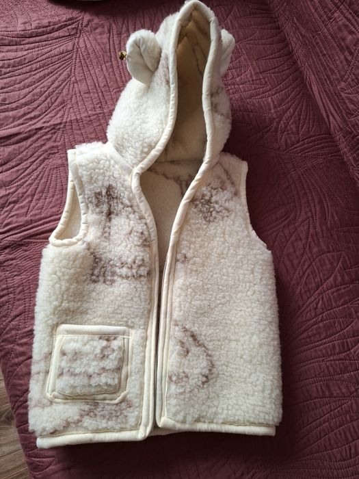 Kamizelka z wełny dla dziewczynki  4-6 lat