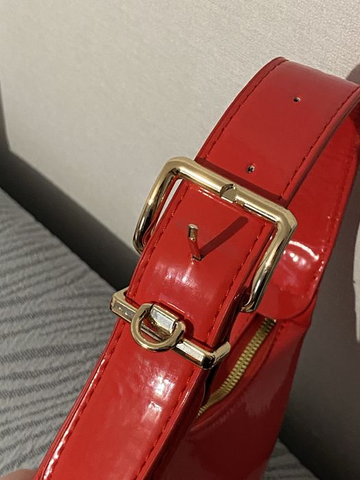 Сумка Miu miu.