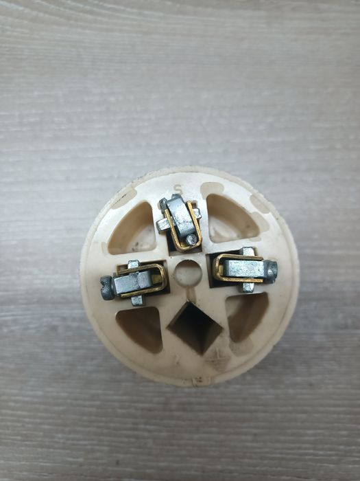 Gniazdo siłowe  32 A